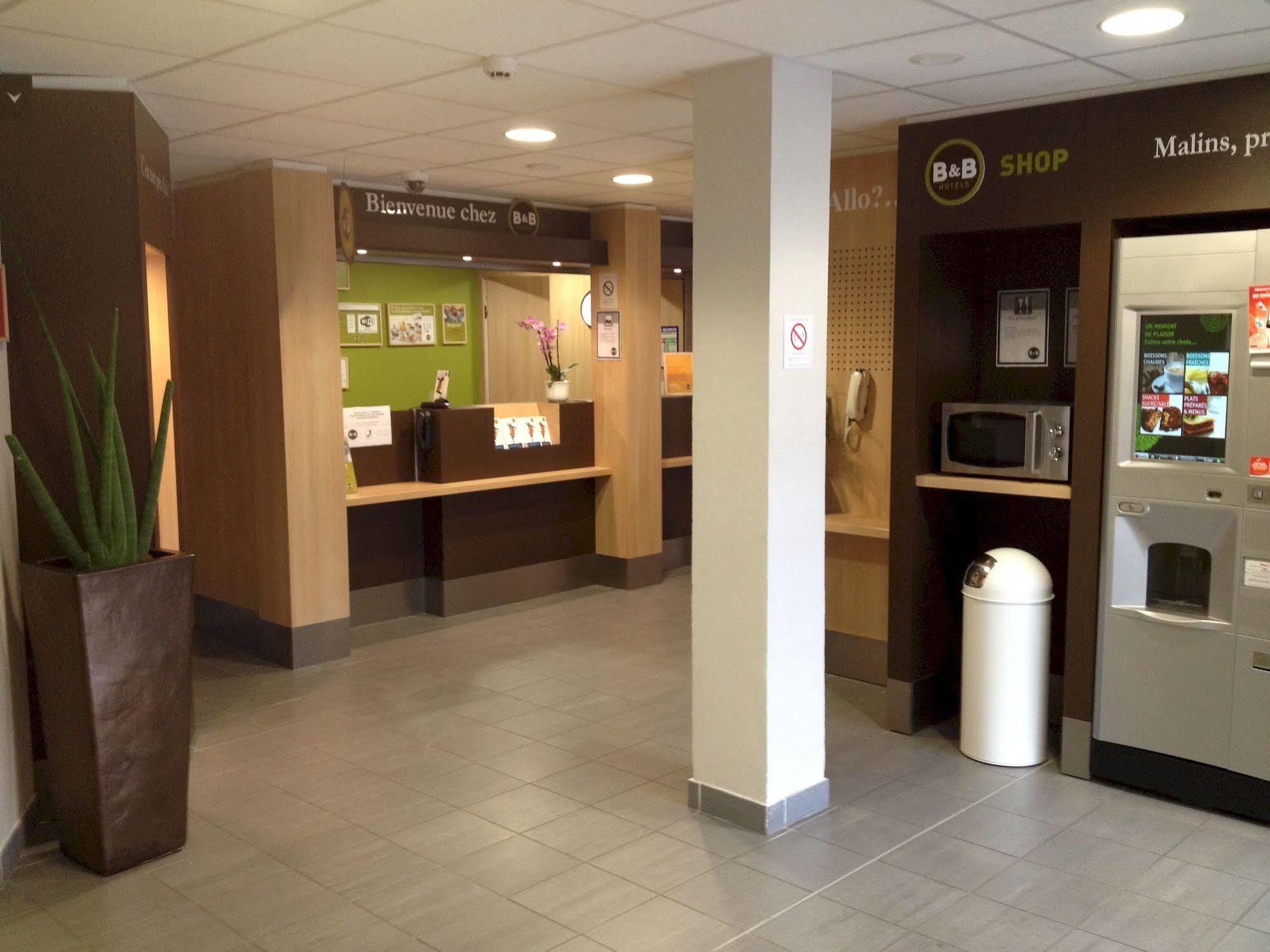 B&B Hotel Reims Centre Gare Esterno foto