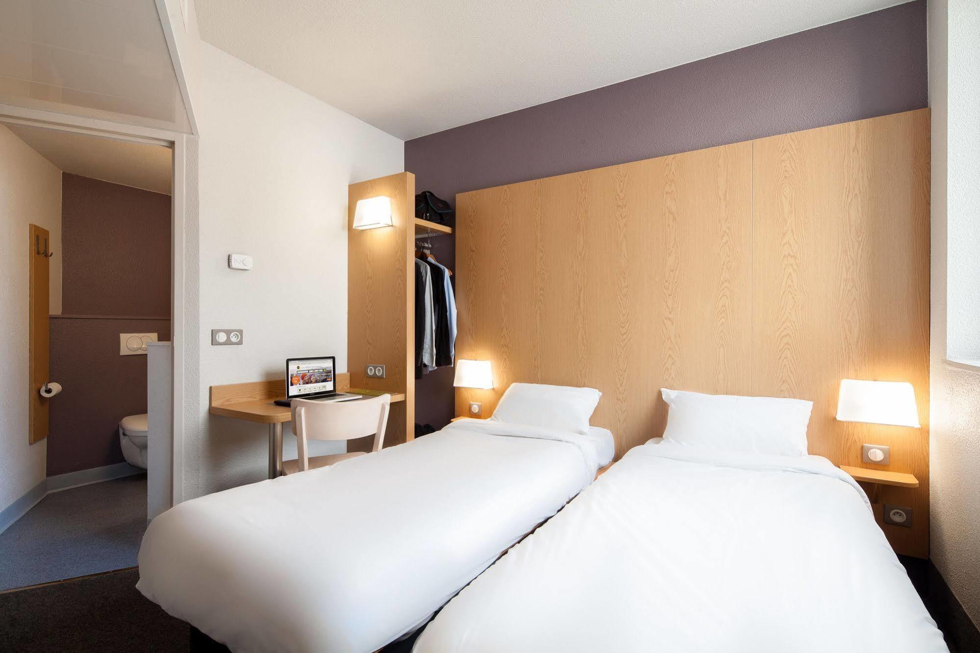 B&B Hotel Reims Centre Gare Esterno foto