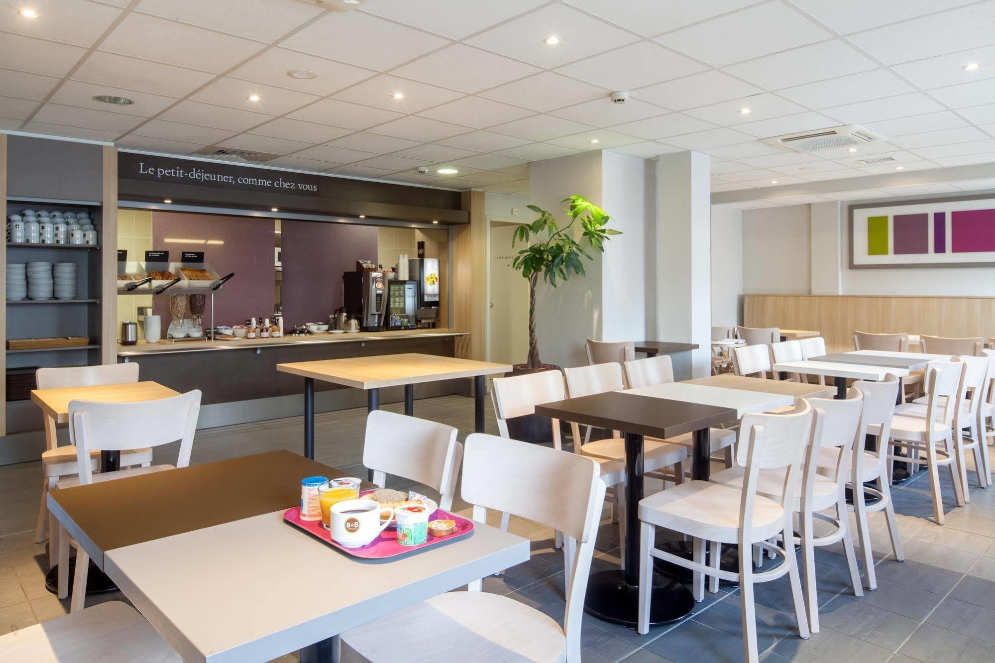 B&B Hotel Reims Centre Gare Esterno foto