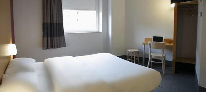 B&B Hotel Reims Centre Gare Esterno foto